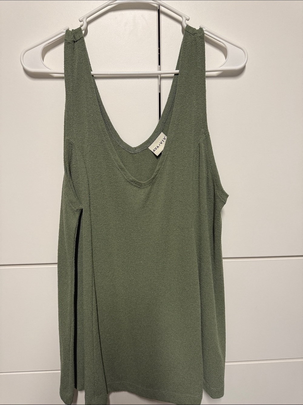 Ava & Viv Olive Scoop Neck Textured Tank
